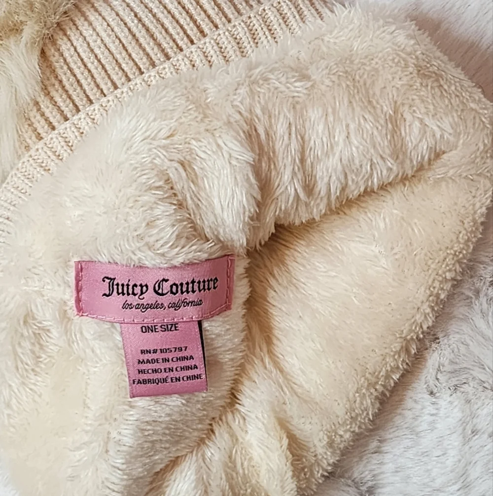 Juicy Couture Beige Charm Faux Fur Pom-Pom Beanie